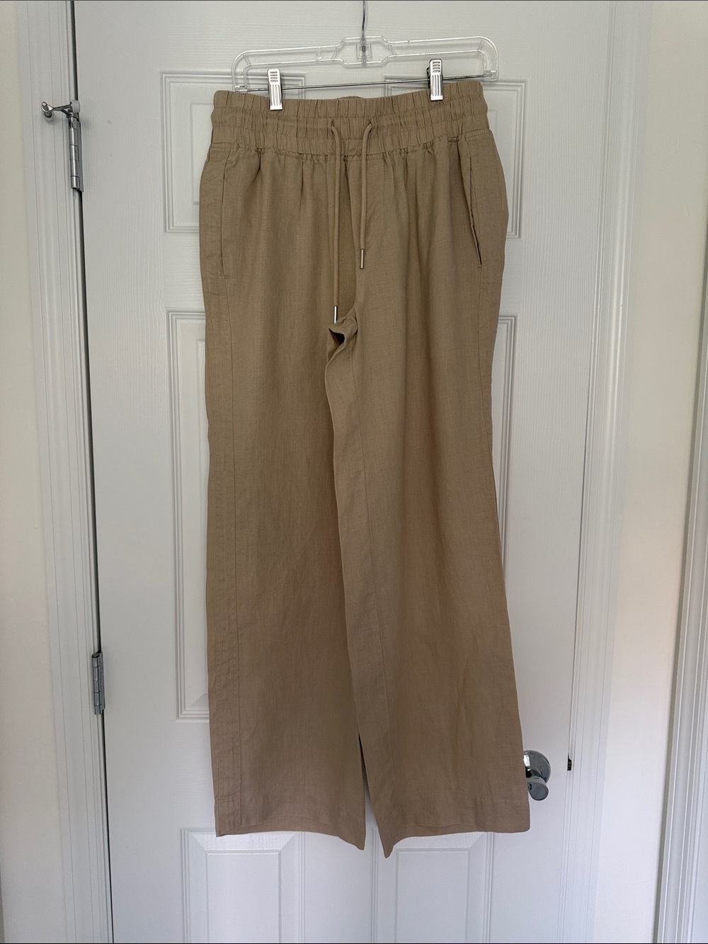 Quince 100% European Wide Leg Pants, size M.